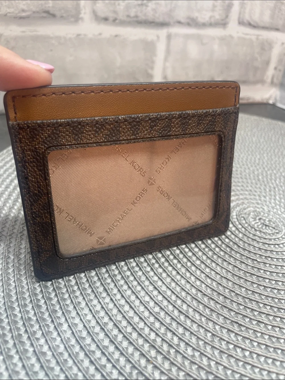 Michael Kors Brown and Tan Signature Card Holder with Gold Logo. Preowned.